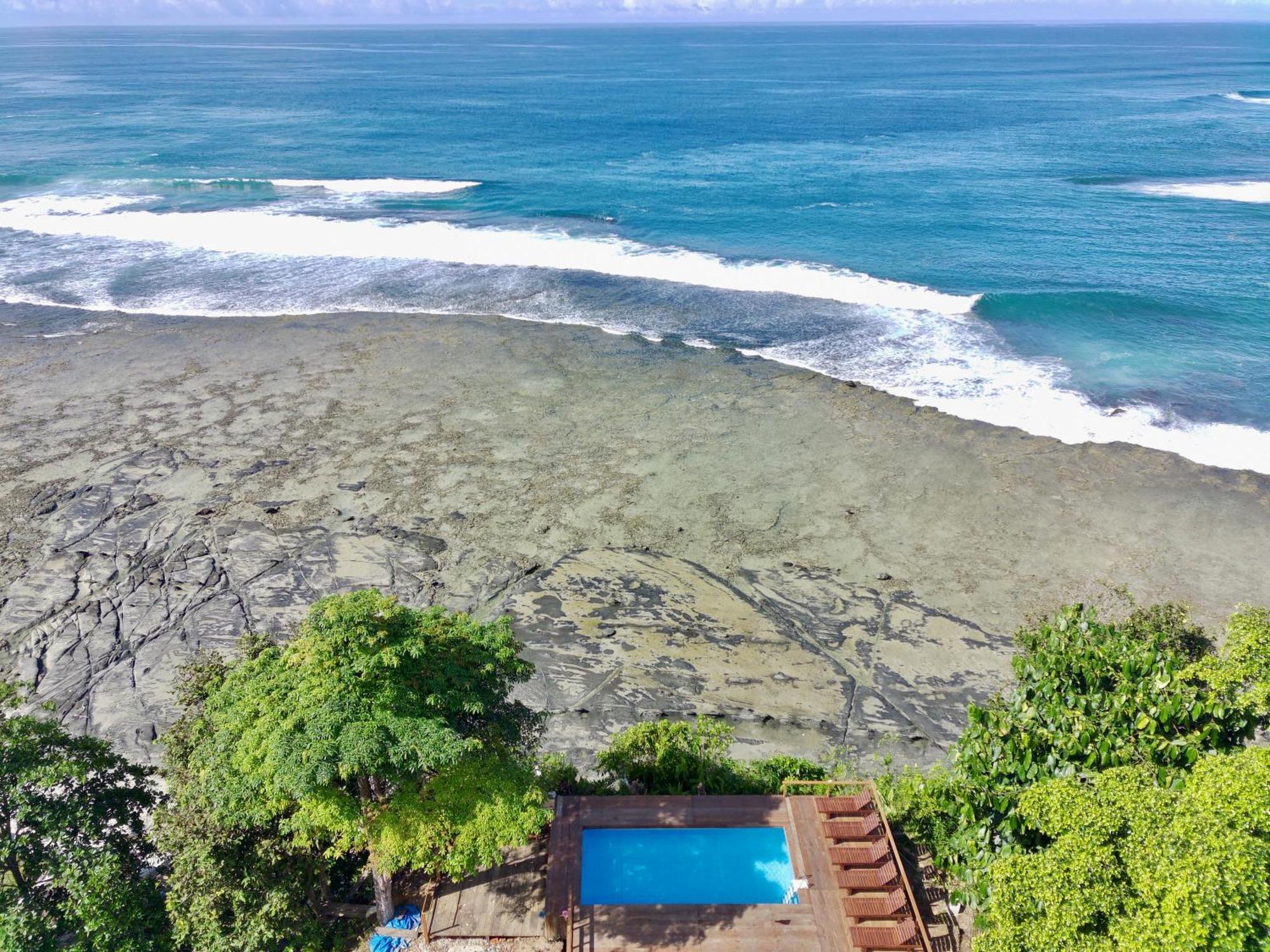 Baturundung Surf Resort Naibos Exterior foto